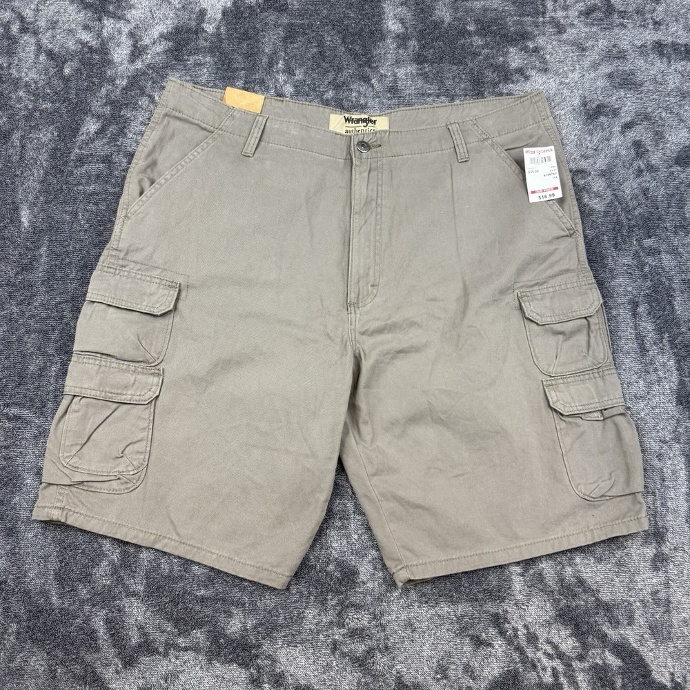 Wrangler Authentics Mens Size 38 Grey Cargo Shorts Multi Pocket Irregular